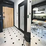 Bakelit - Design Hideaway - Calm, Quality & Location شقة كراكوفيا