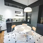 شقة Bakelit - Design Hideaway - Calm, Quality & Location *