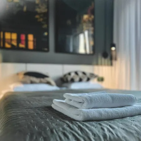 Appartement Bakelit - Design Hideaway - Calm, Quality & Location *