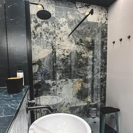 Bakelit - Design Hideaway - Calm, Quality & Location *